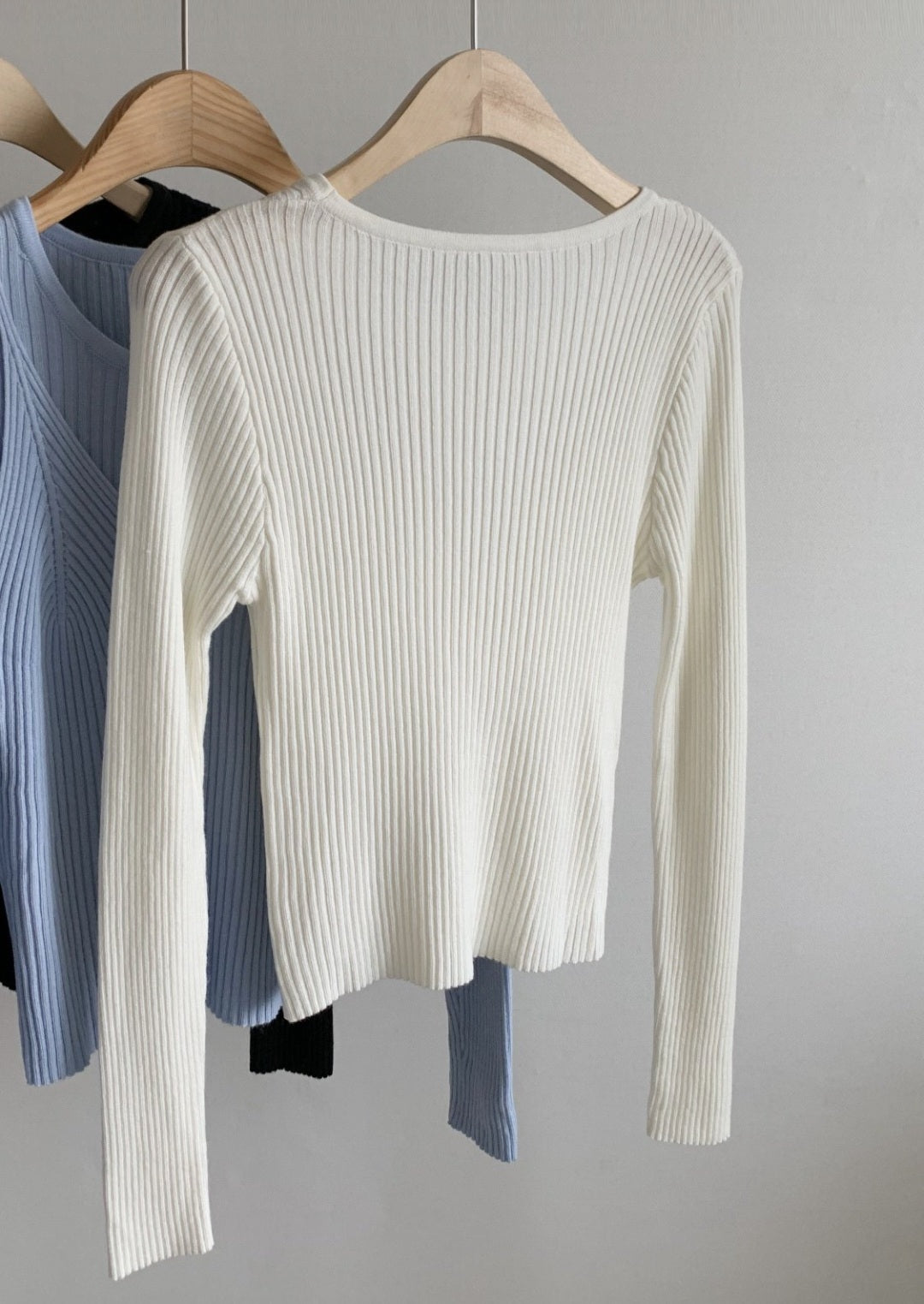 뷔스티에 골지 니트티