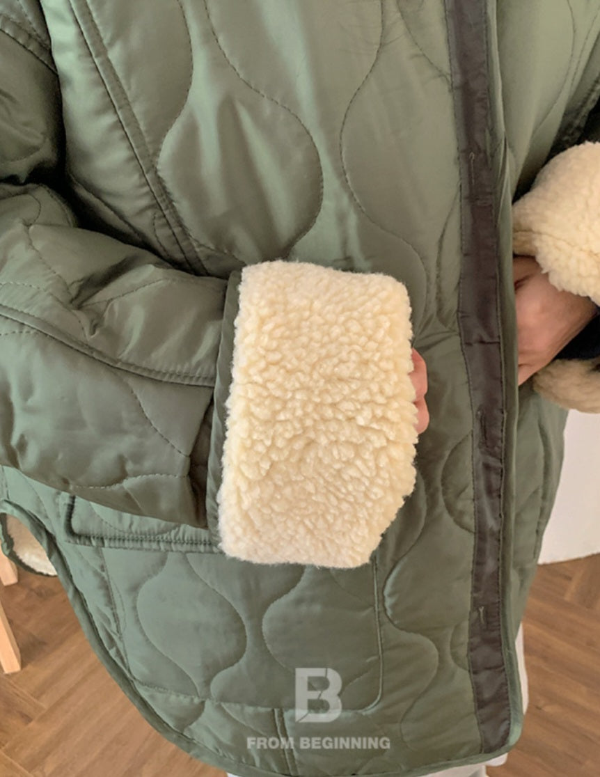 덤블카라 퀼팅 하프패딩
