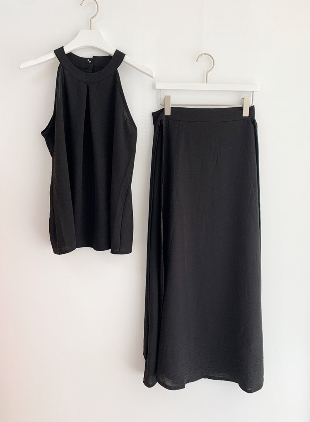 무드 홀터넥 2Pcs Set