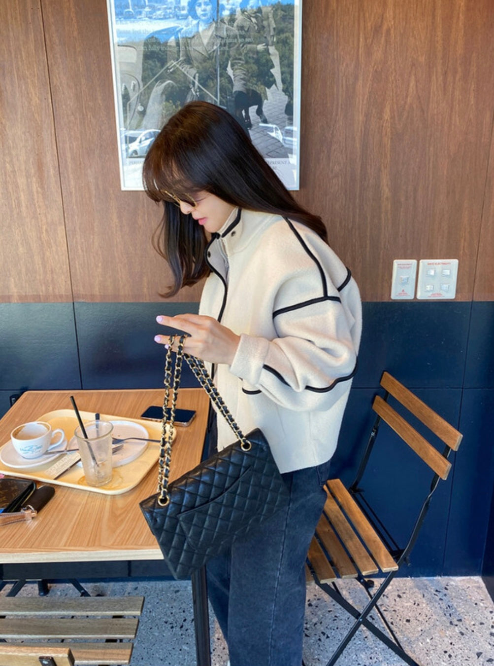 배색 포인트 집업 자켓