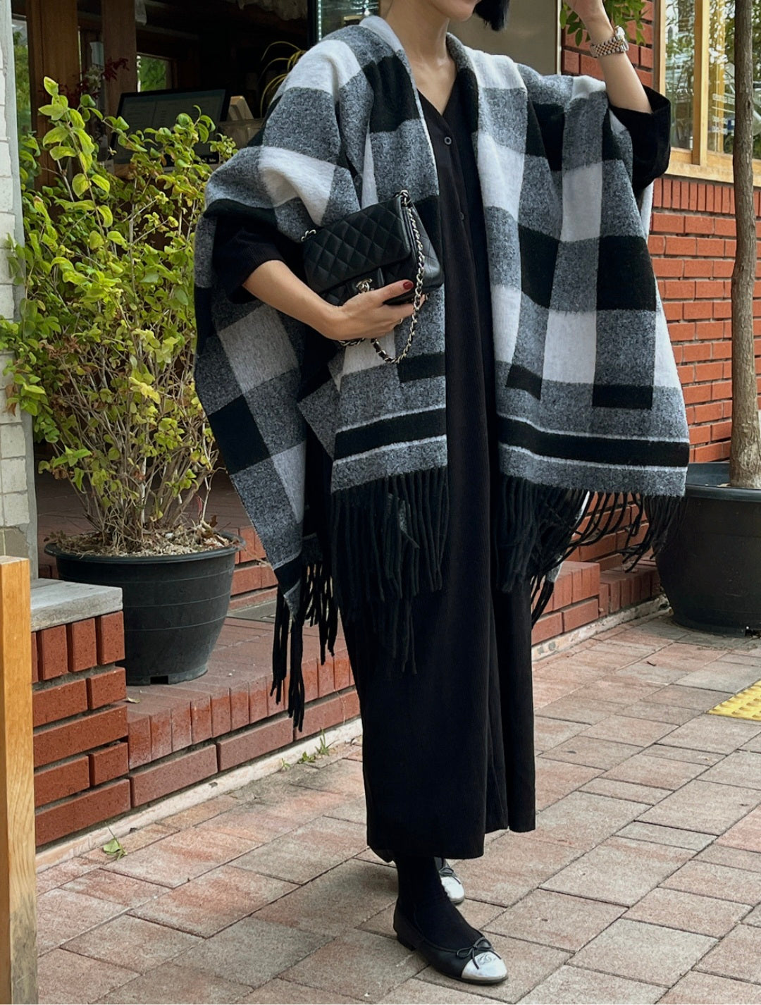 브이넥 골덴 단추 원피스
