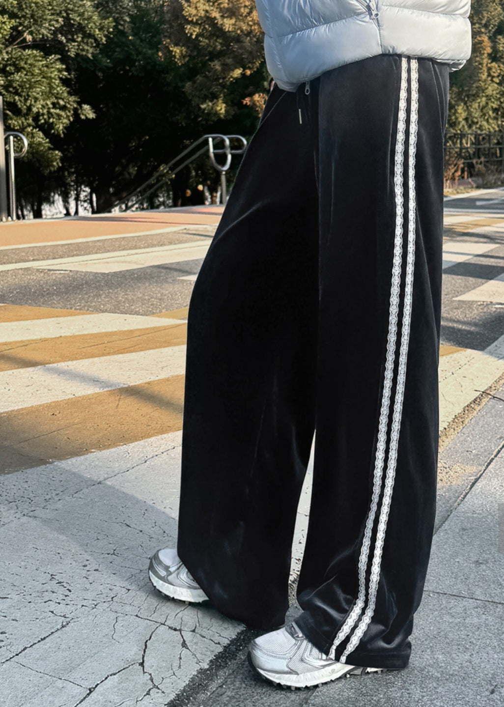 벨벳 레이스 트랙팬츠