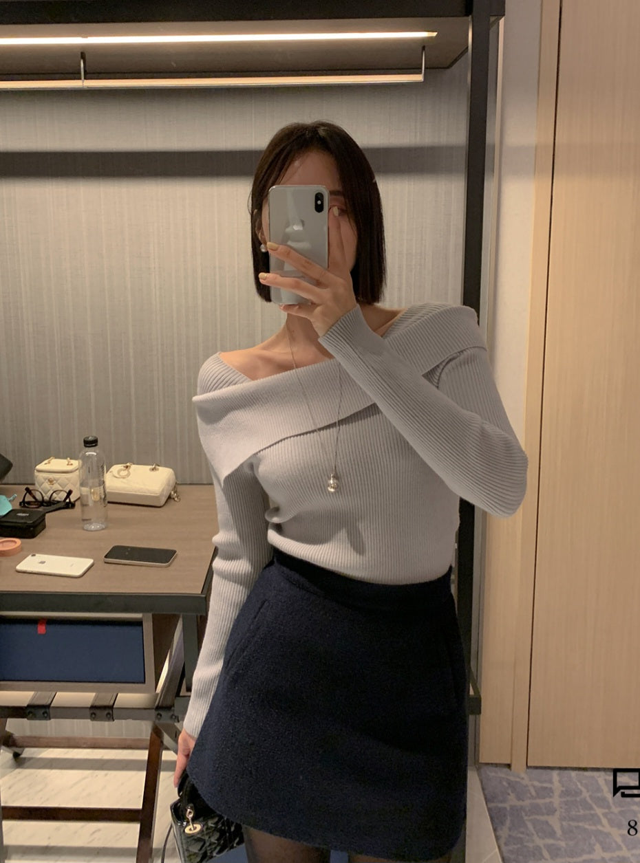 데인 오프넥 니트