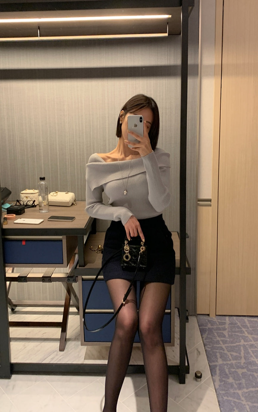 데인 오프넥 니트