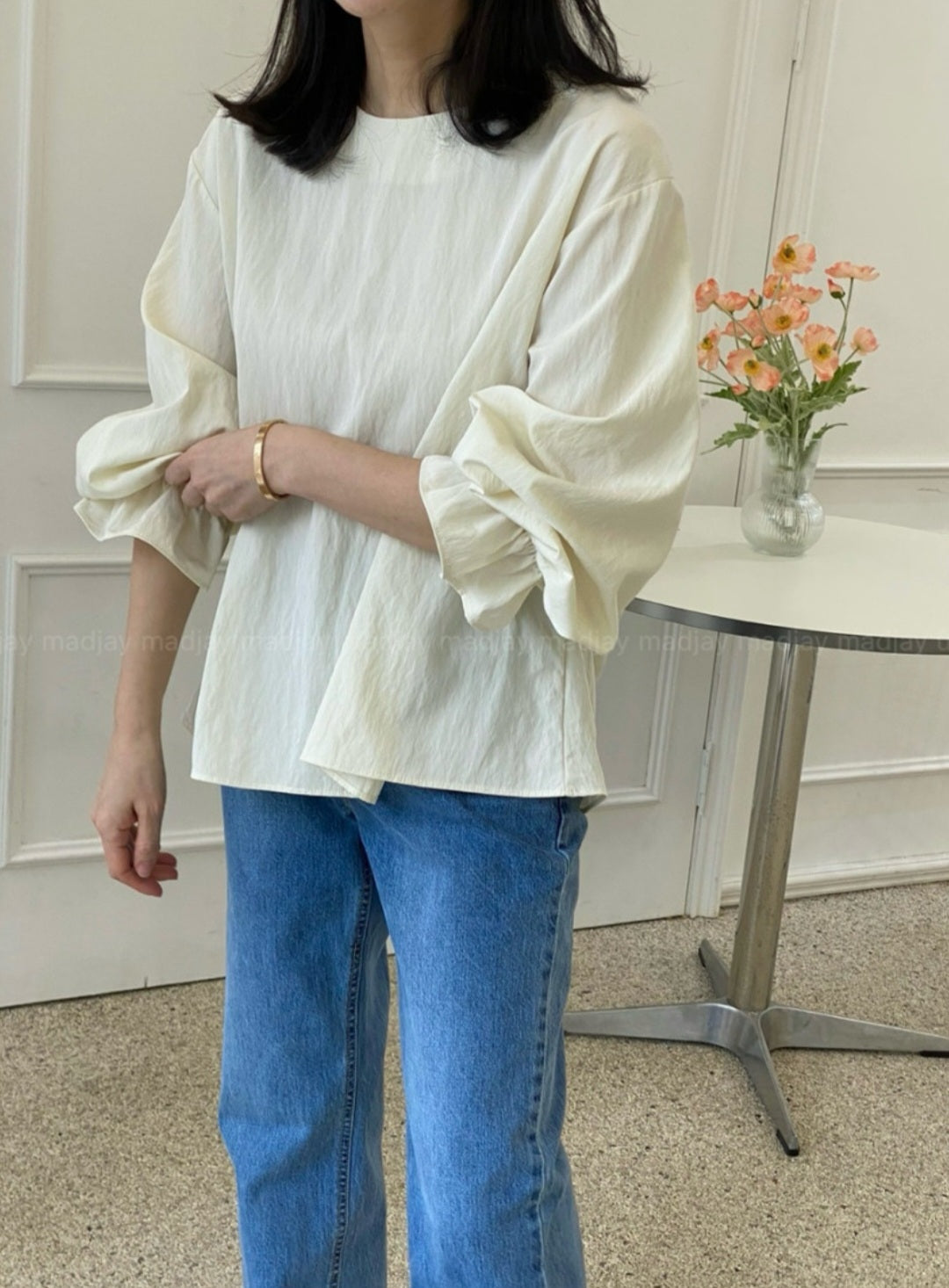 애쉬 블라우스