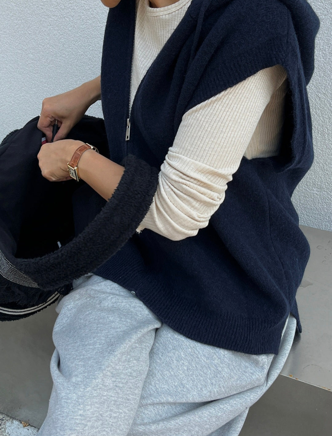 포근 울 후드베스트