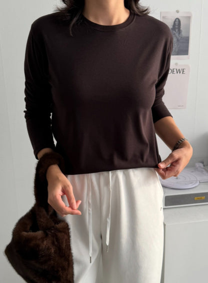 (1+1) 하루종일 따숩 텐션기모 라운드티