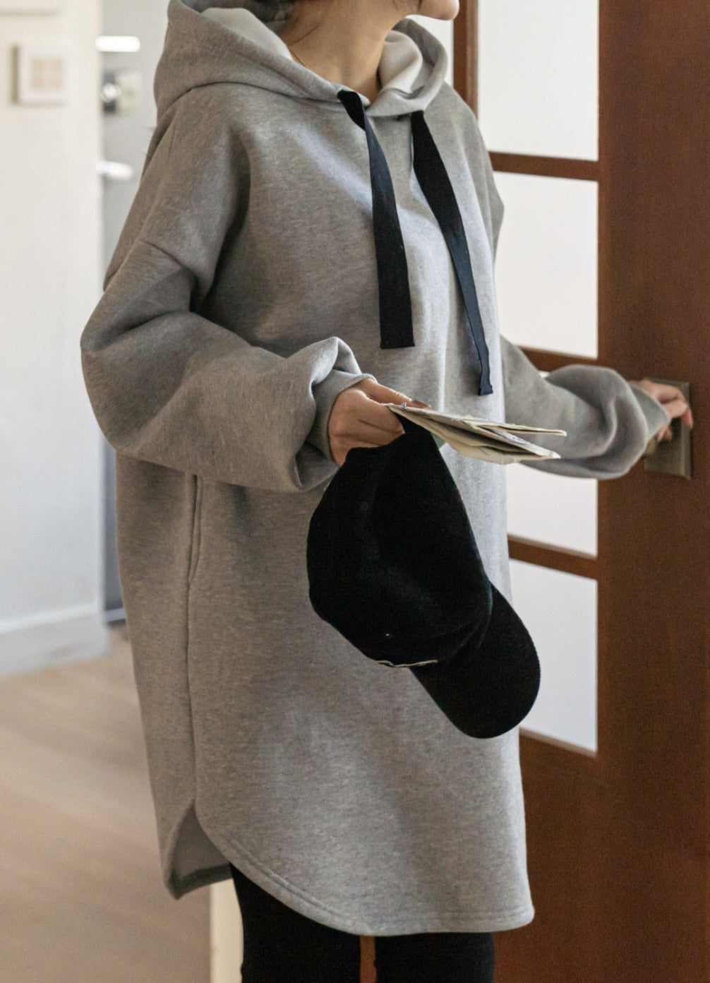 심플 후드박시핏 미니원피스