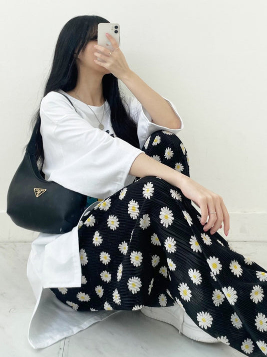 데이지 플리츠 팬츠