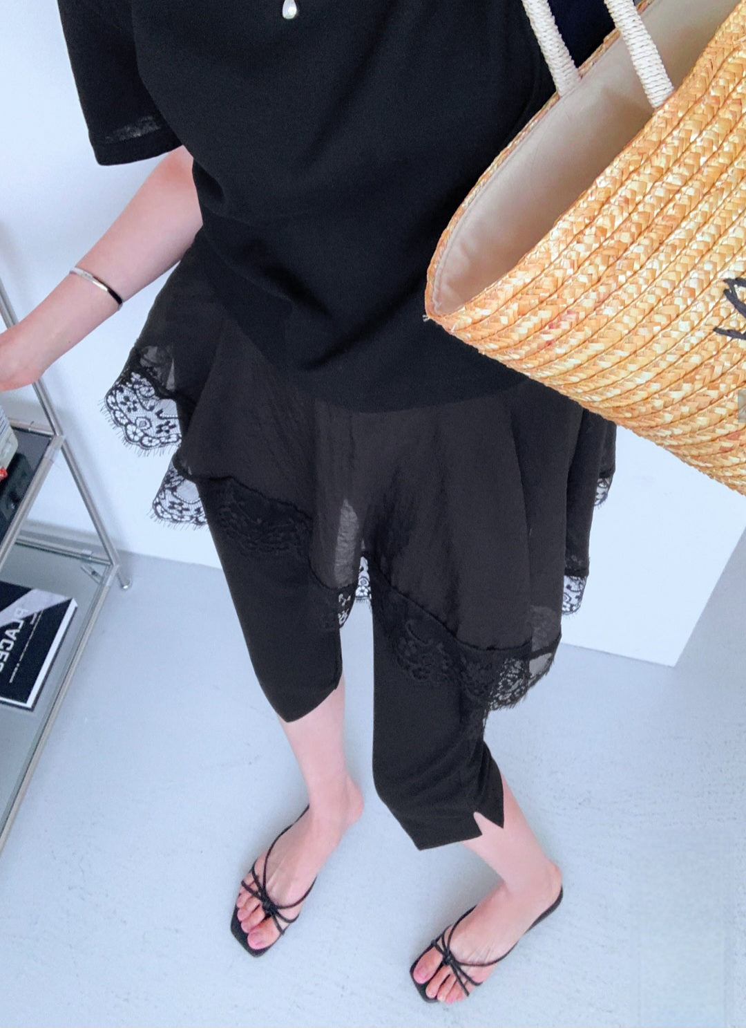 ⭐️사선 롱 레이스 반팔 티셔츠