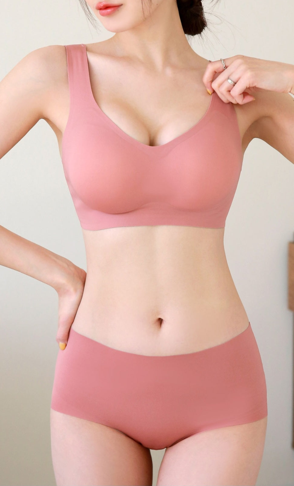 심리스 젤리밀착 리프트업 볼륨 브라팬티 Set [M-5XL]