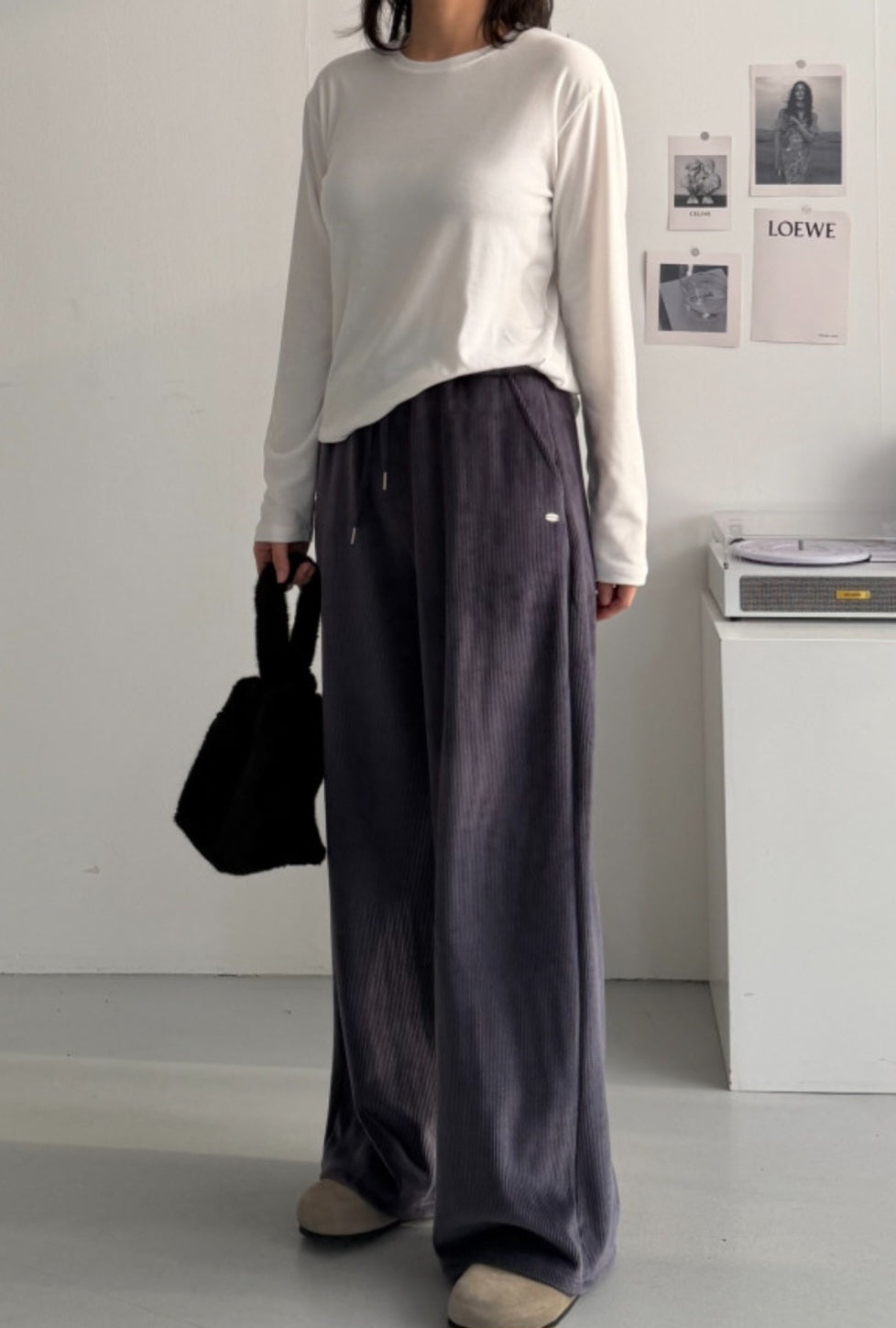 (1+1) 하루종일 따숩 텐션기모 라운드티