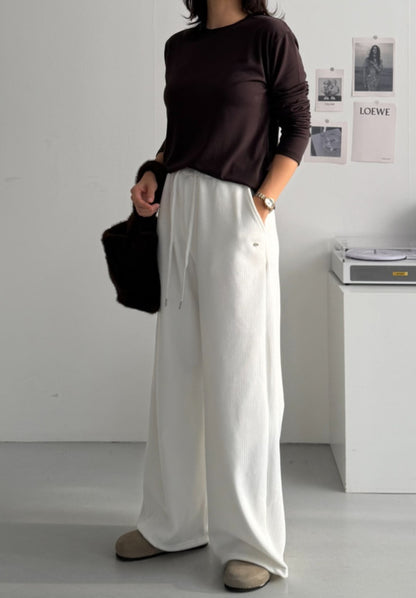 (1+1) 하루종일 따숩 텐션기모 라운드티