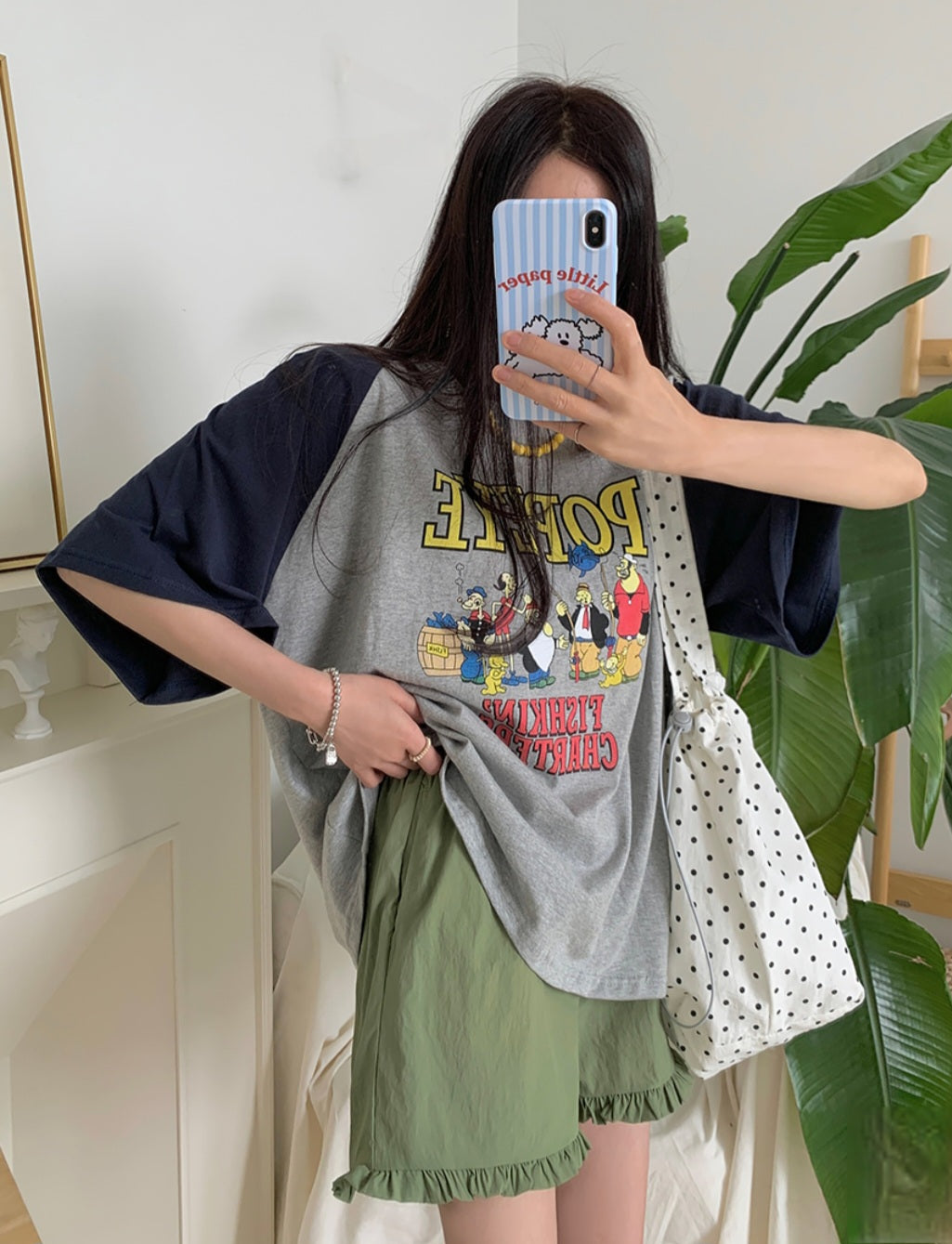 🏖 1) 캐릭터 티셔츠