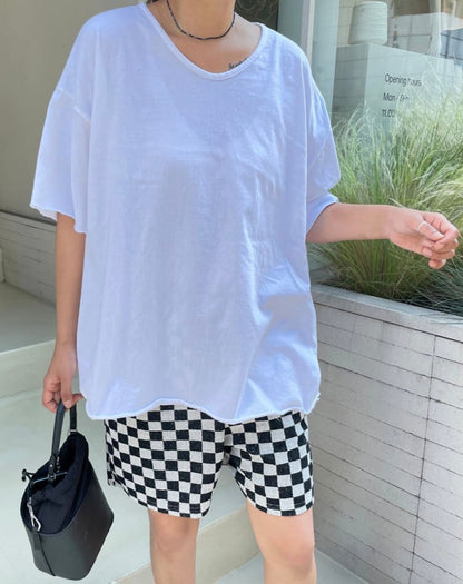 브이넥 데끼 반팔티