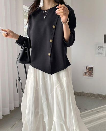 ⏩️ 사선 버튼 티셔츠