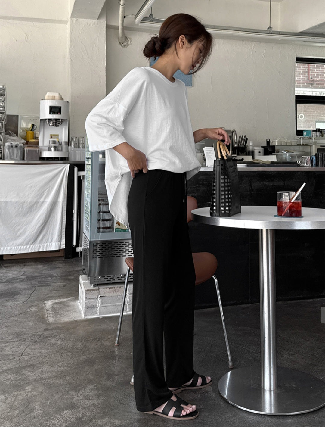 ☀️절개포인트 7부 반팔 티셔츠